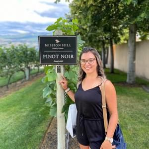 Meet your Posher, Vicki